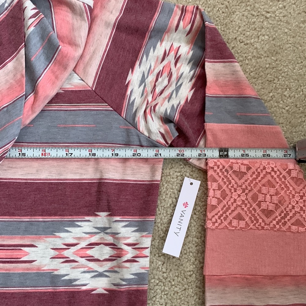 VANITY Women’s Aztec Print Tunic Long Sleeve Shirt. Size XL Brand New With Tags - Picture 7 of 16